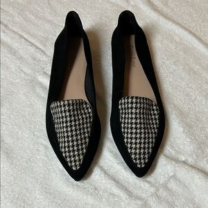 Essex Lane Black and White Houndstooth Loafers